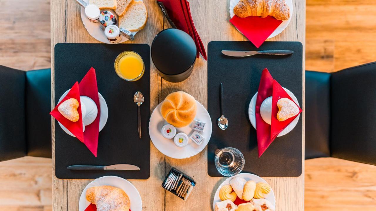 Hotel Dolomiti Di De Martin D Oscar Комелико-Супериоре Экстерьер фото